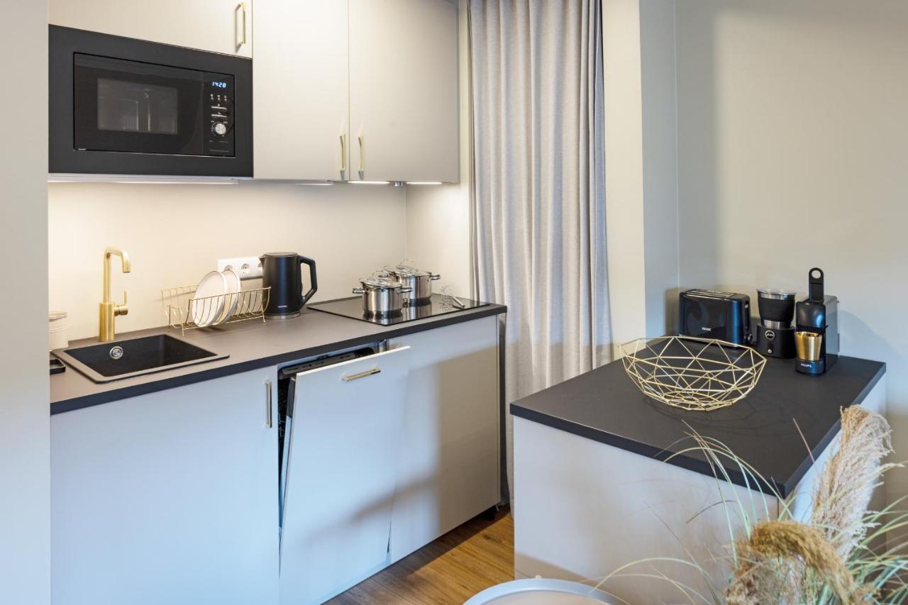 Hideaway Apartment ลิสท์ ภายนอก รูปภาพ