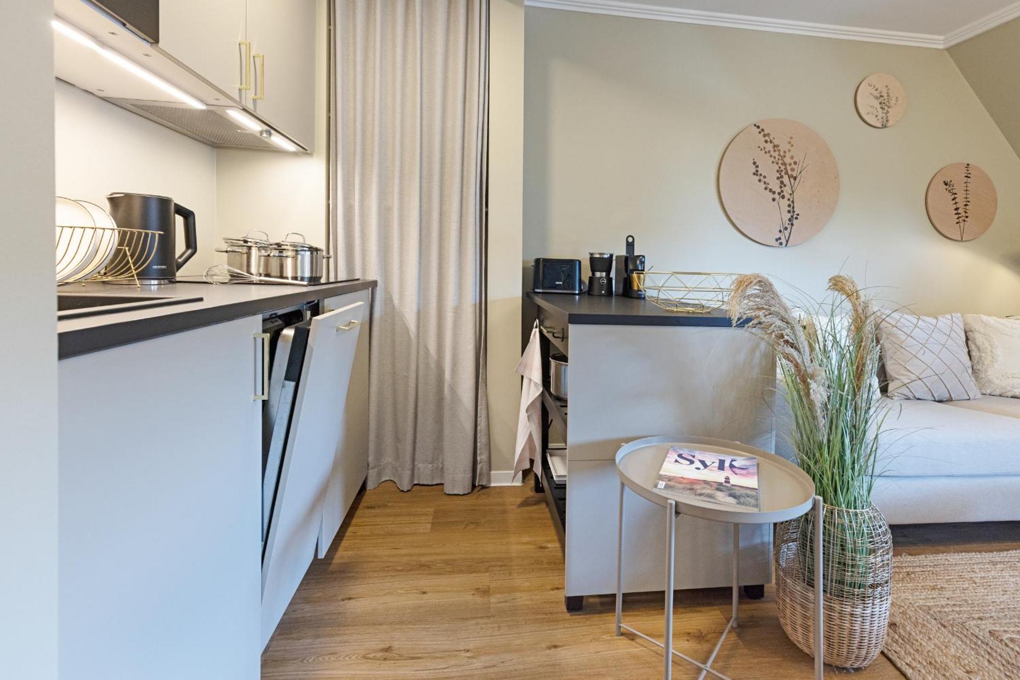 Hideaway Apartment ลิสท์ ภายนอก รูปภาพ